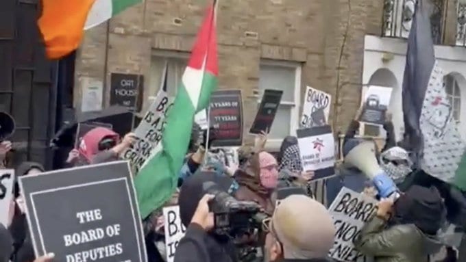 Five Arrested In London After Protest Outside Jewish Community Office