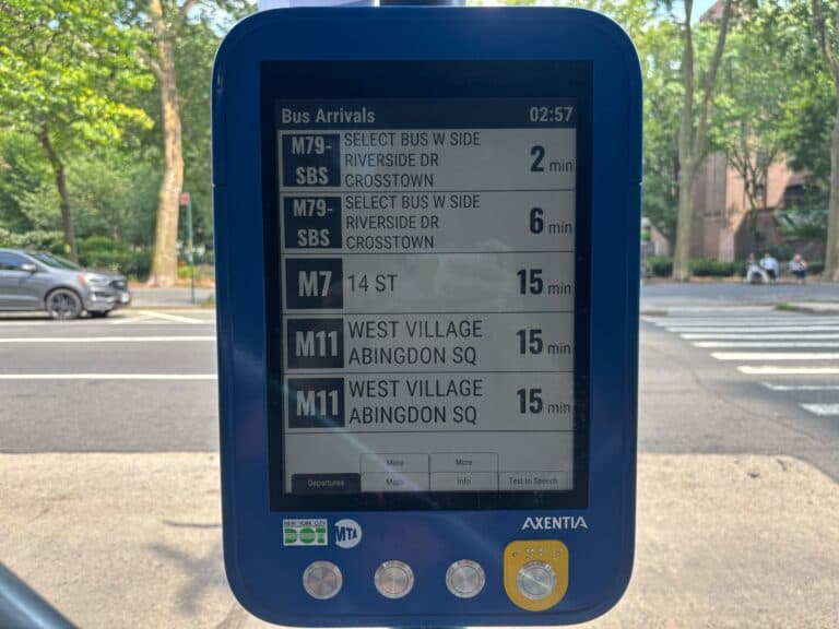 NYC To More Than Quadruple Bus Stops With Real-time Arrival Screens By 2030