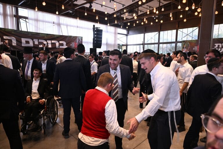 Yerushalayim Rejoices: Gedolei Yisrael Join Ezer Mizion’s Simchas Beis Hashoeivah