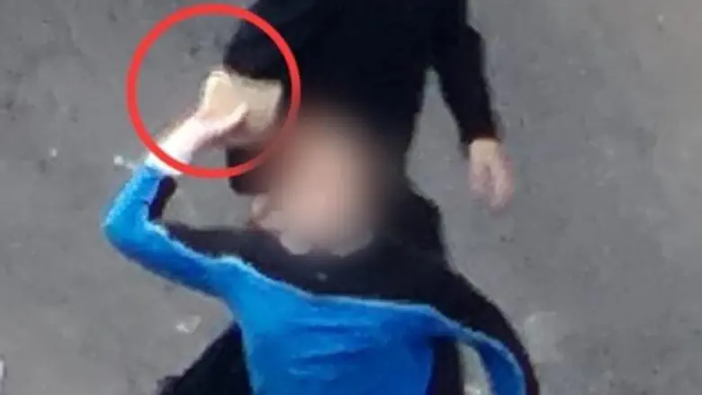Подросток-хареди бросал камни в полицейских