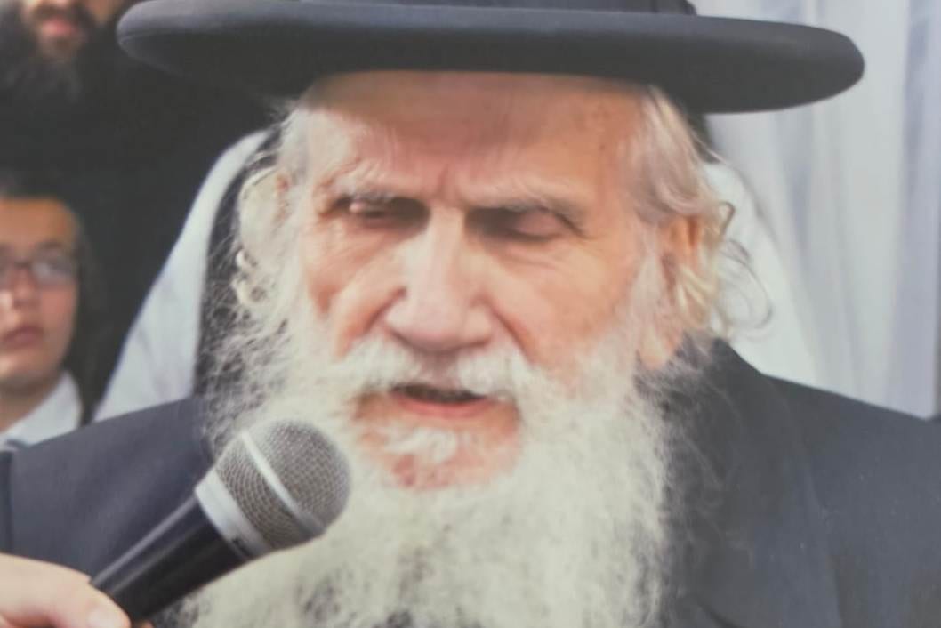 "זו תשובה": הקהילה שבנה הגר"מ אוירבך בתל אביב
