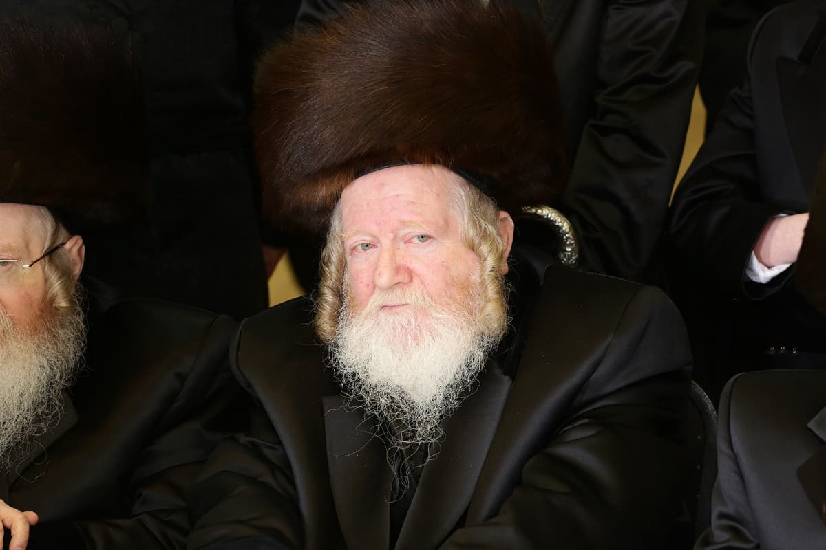 שבע שנים להסתלקות: שבת מיוחדת בקרעטשניף