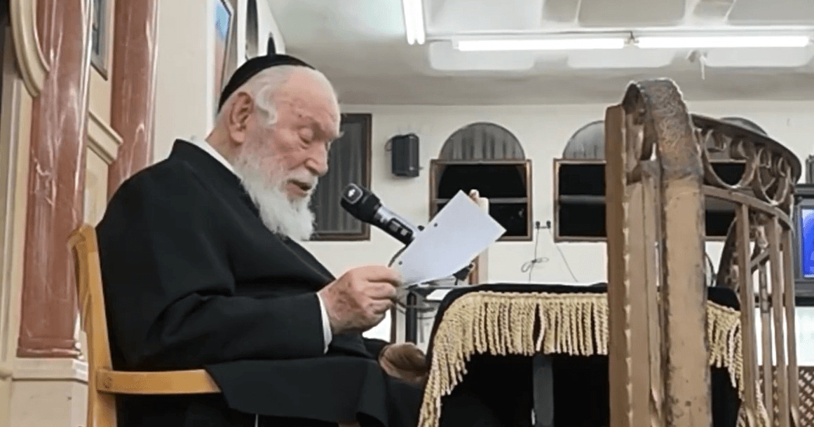 הרב אלישיב ענה לתלמיד: 'היום כולם מודים שחובה להצביע'