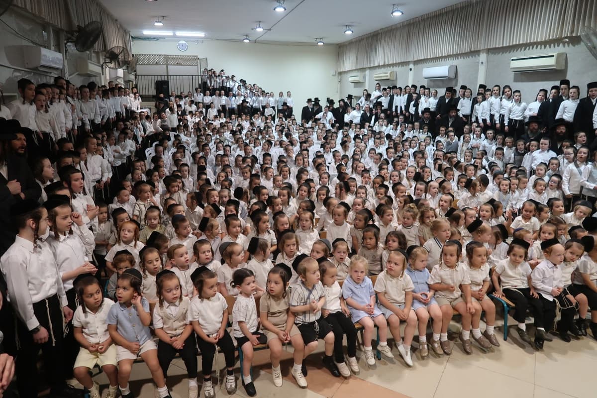 ממירון לחיידר: נכד הרבי מסערט ויז'ניץ החל ללמוד אותיות