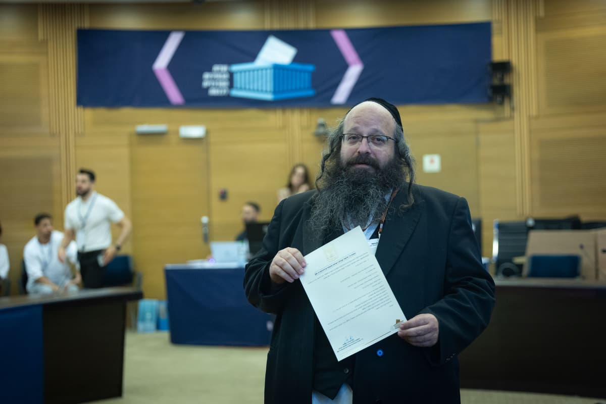 "לא היה דבר כזה": כמה קולות יביאו 'צבע שחור' ו'נעם'