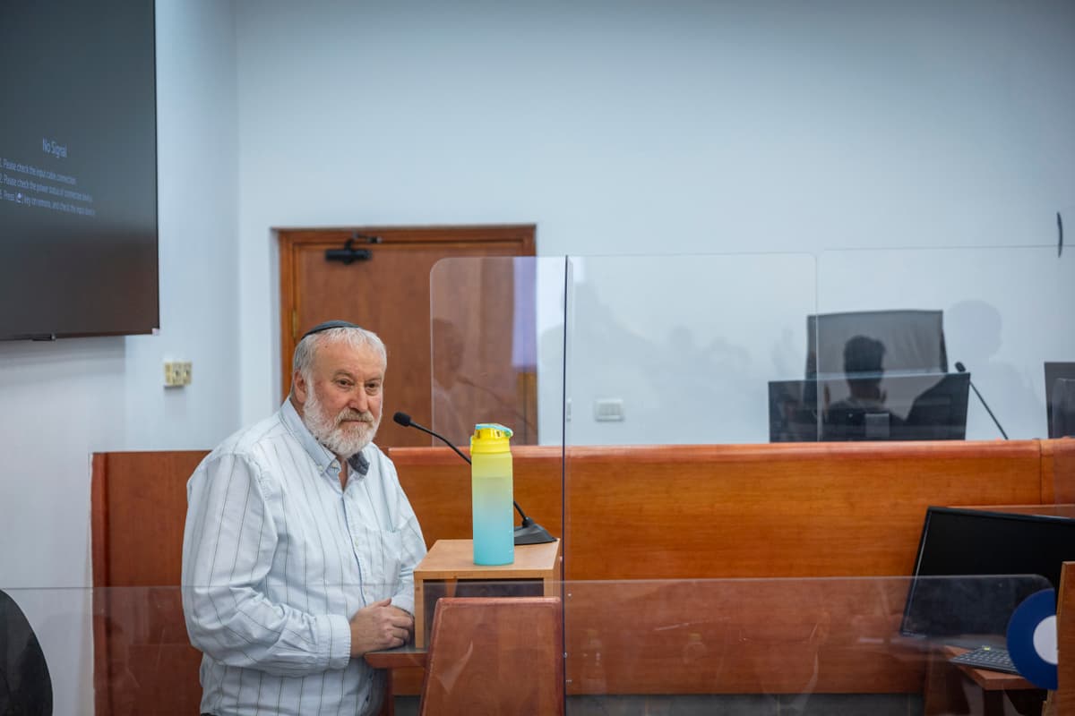 "לא אישרתי את זה": עימות שמאיים למוטט את תיקי נתניהו