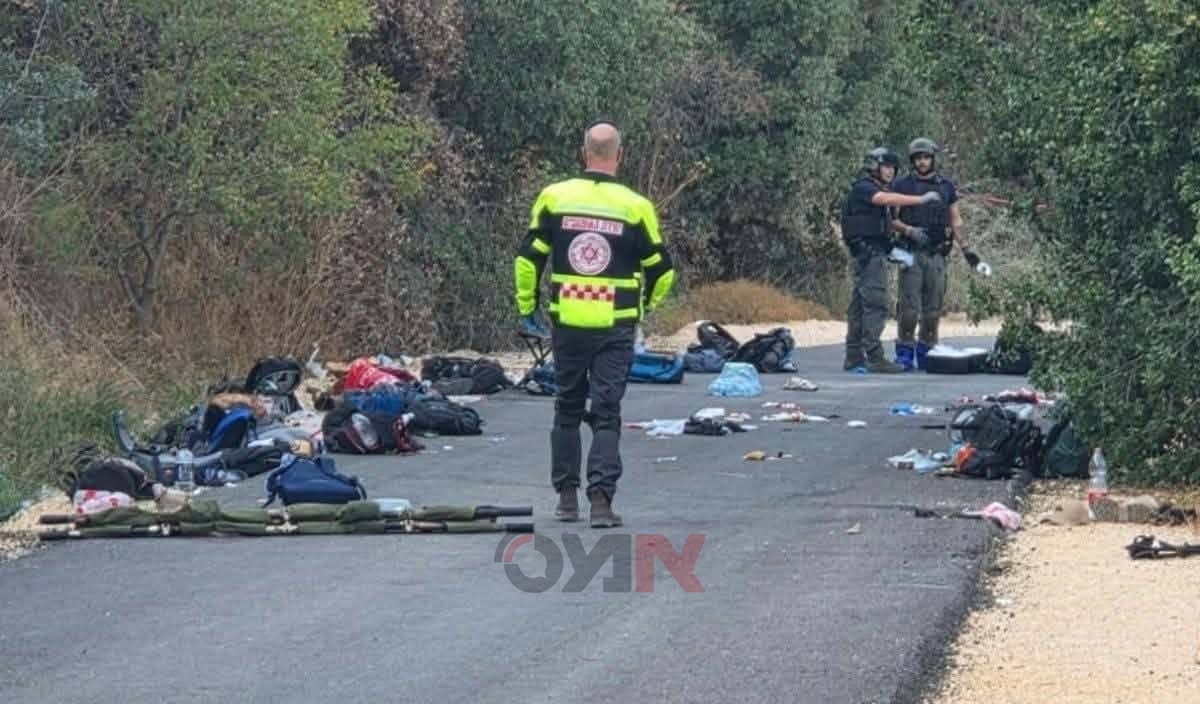 חקירה ראשונית באסון: תלמיד מצא נפל והכניס אותו לתיק