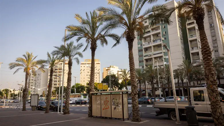 אשדוד: יריקות ואלימות פיזית כלפי חרדים
