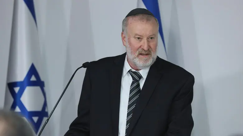 משפט נתניהו: נדחתה בקשת מנדלבליט