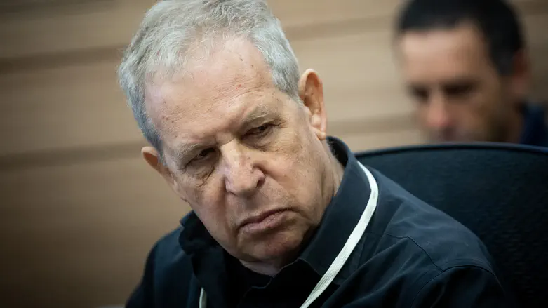 גיורא איילנד חושף: עברתי ניתוח קשה; יש לי סיבות לדאגה