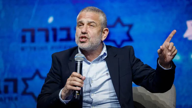 ינון מגל התנצל בפני קרובי משפחת ביבס; עופרי ביבס זועמת