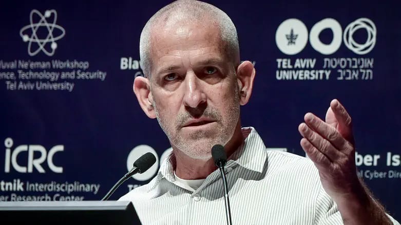 גלנט מאשר: מסר מחמאס הגיע לשב"כ בשבועות שקדמו ל-7 באוקטובר