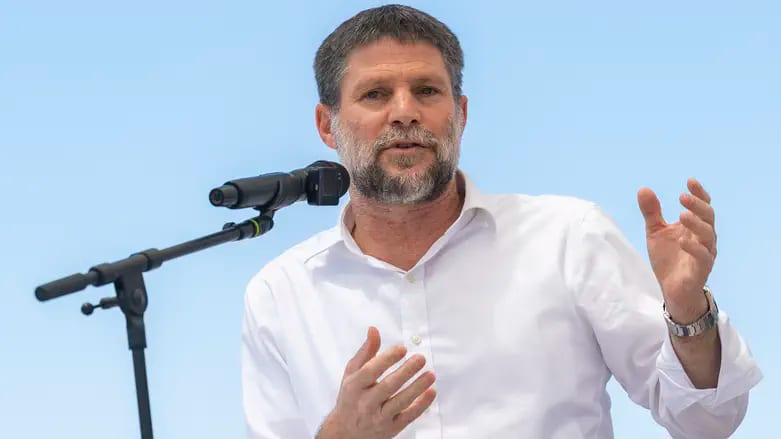 סמוטריץ' חושף: מיליון כלי נשק במגזר הערבי, נפעל לאיסופם