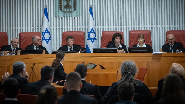 שידור חי | פסילות המפלגות והח"כים מגיעות לעליון