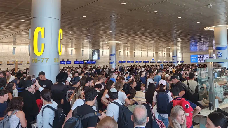 אחרי שעות של כאוס: נתב"ג חוזר בהדרגה לפעילות החל מ-15:00