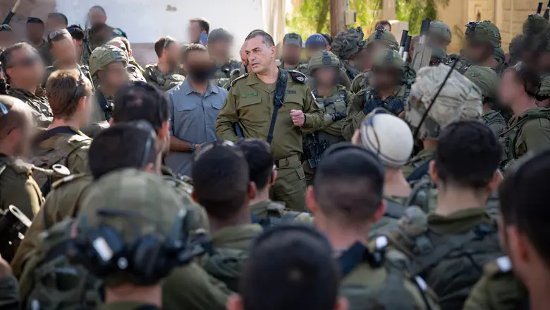הרמטכ"ל זמיר בבוחן הפתע: "מי שינסה לפגוע בנו ישלם מחיר מיידי וכבד מאוד"