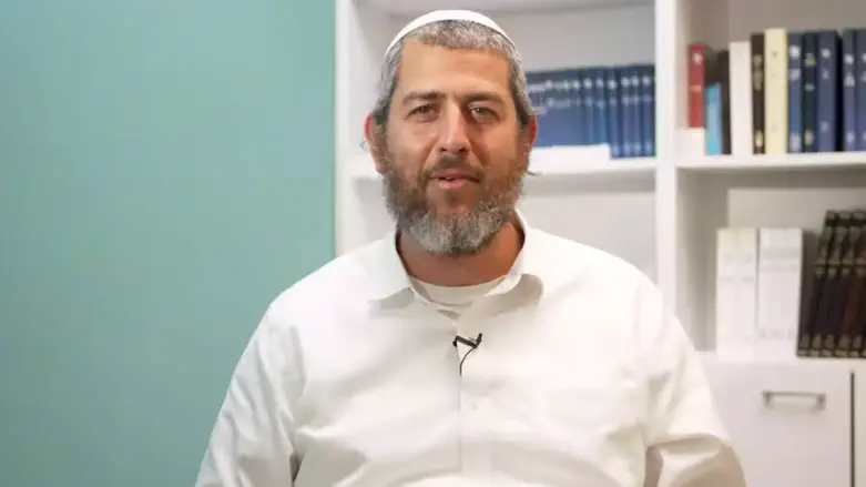 שלוש דקות של אמונה | הרב יובל מיטלמן: מרגיש רחוק? סימן שאתה מחובר