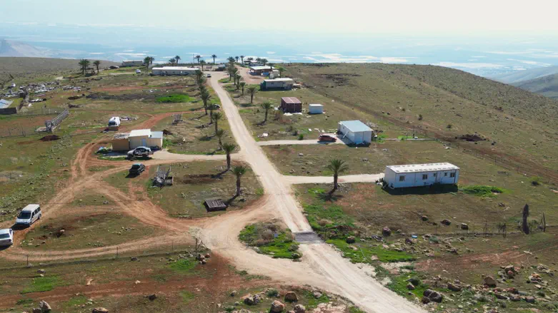 תא"ל במיל' כנפו מציע: לתת אדמות בחינם כדי להרחיב את ההתיישבות ביו"ש