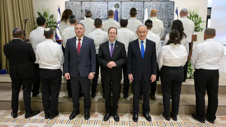 נתניהו בטקס מצטייני השב"כ: נפיל את המשטר באיראן, נחסל את חמאס