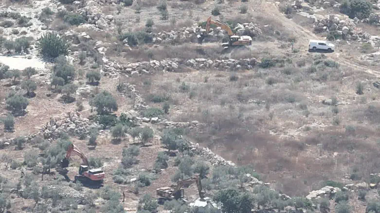 המנהל האזרחי פינה פלישות מאדמות מדינה המיועדות להרחבת גנים וכדים