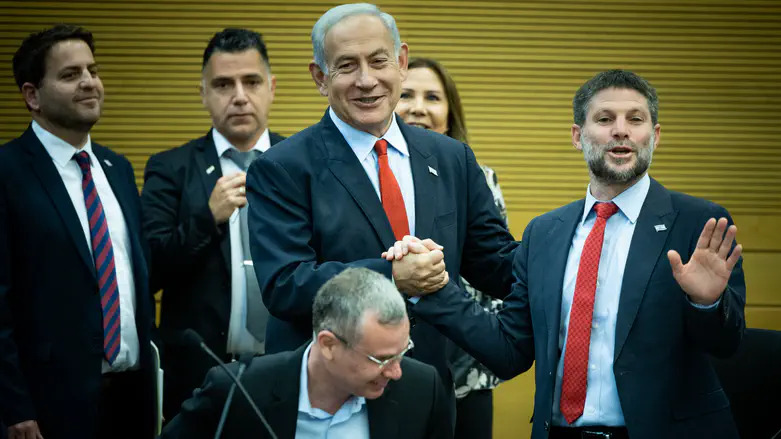 נתניהו: "כלכלת ישראל פורחת, יש לסמוטריץ' חלק מרכזי בזה"