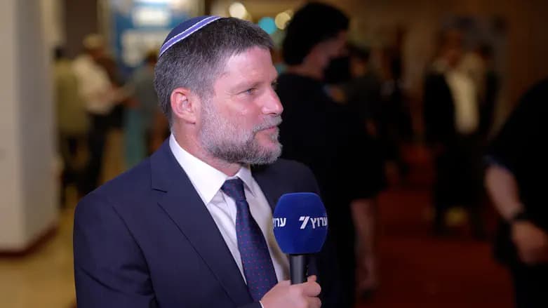 רבנים ופוליטיקה? לסמוטריץ' יש תשובה נחרצת