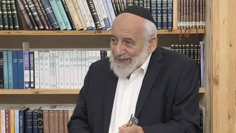 מילה אחת ברכבת שהובילה להצלת חיים בשואה