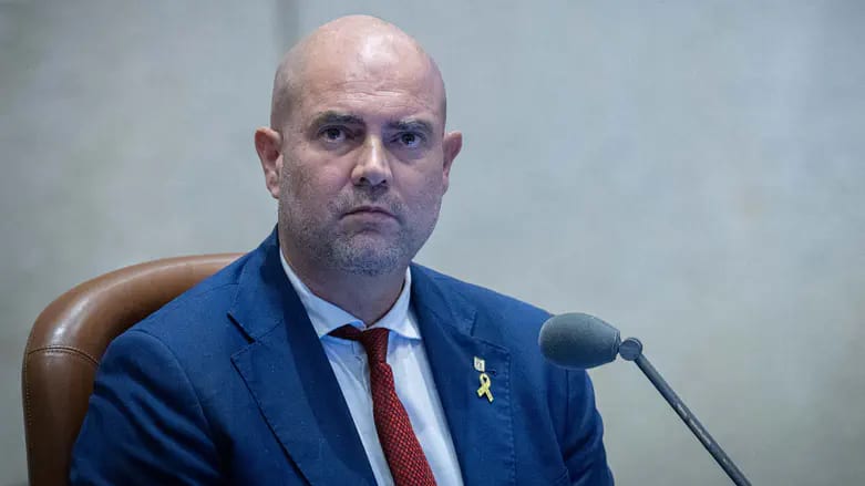 Knesset Speaker urges pardon after Netanyahu trial revelation