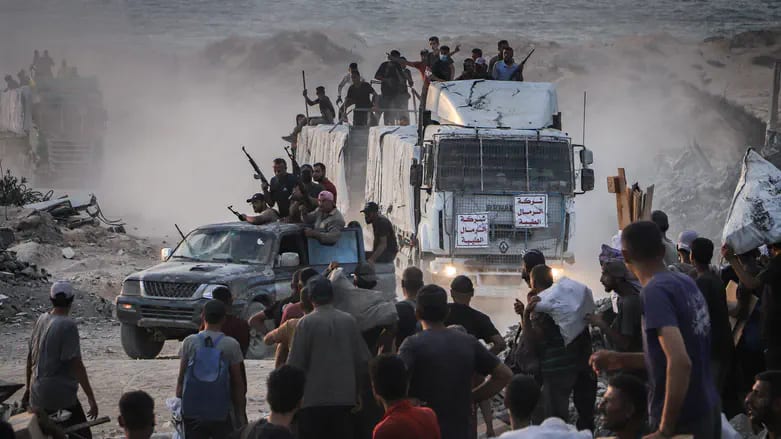 Israel confirms: Hamas extorts Gaza merchants, demands NIS 10,000 per aid truck