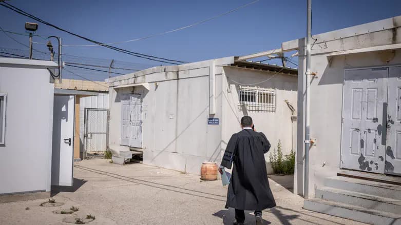 40 of 42 arrested Chabad students agree to enlist in IDF
