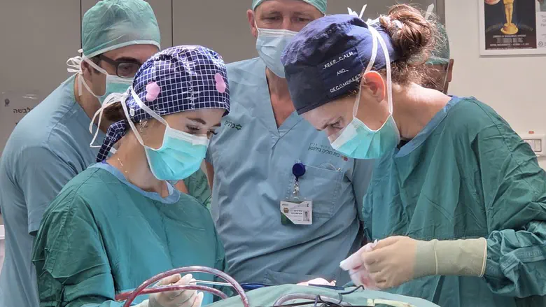 First in Israel: New brain pacemaker treats epilepsy without opening the skull