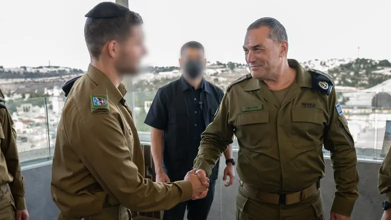 Historic milestone in the IDF: First haredi officer course completed by Hashmonaim Brigade
