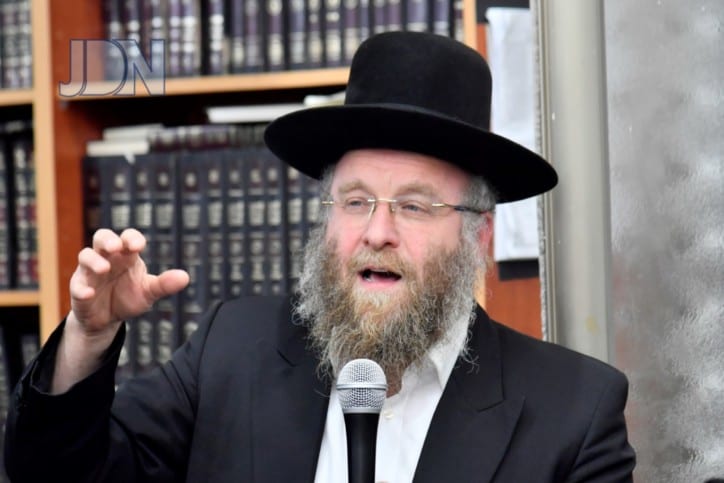 כותנות אור – האור של החיים זה להיות נותן • הרב יחיאל מאיר צוקר • צפו