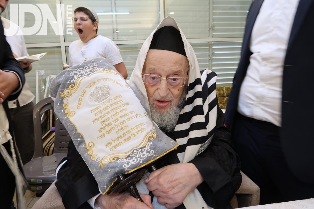 משא ההשקפה וסיכום ימי חג הסוכות אצל מרן הגרמ"צ ברגמן