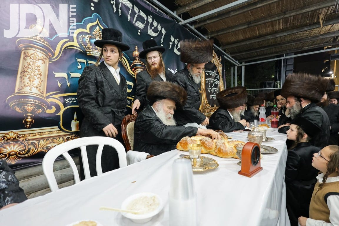 הכנסת ספר תורה וסעודת אושפיזין בביהמ"ד מאקאווא בקרית אתא