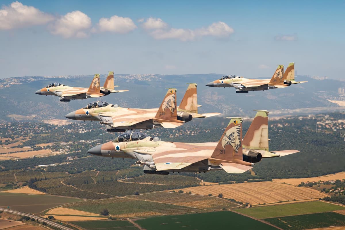 דיווח: חיל האוויר תרגל טיסה לאיראן; מטוסי קרב ישראליים חלפו בשמי סוריה ועיראק