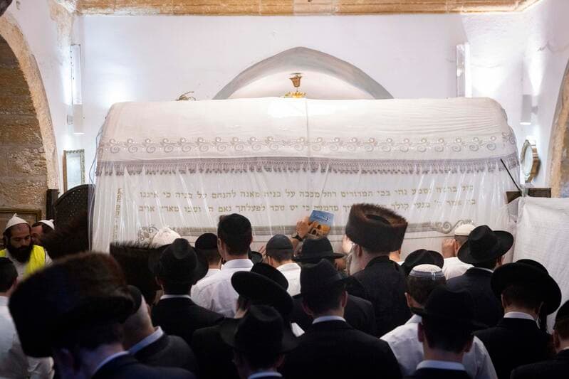 הילולת רחל אימנו הלילה: המשטרה השלימה היערכות ומפרסמת את הסדרי התנועה