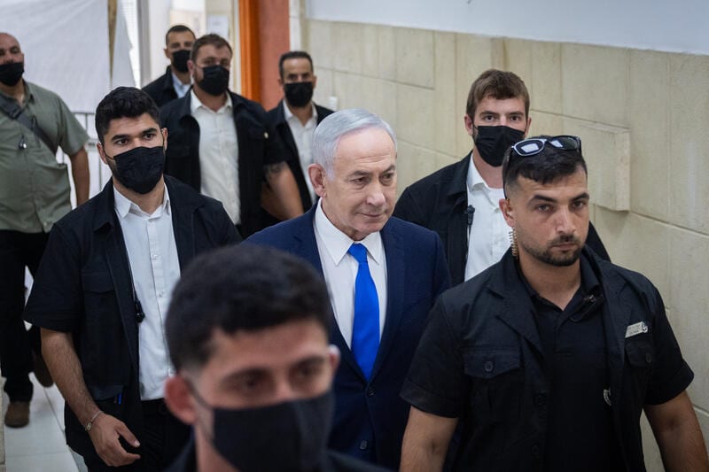 מביך: מנדלבליט הודה שלא בדק את סעיפי האישום בתיק 4000
