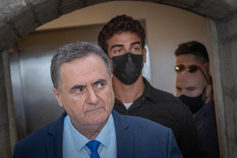 שר הביטחון כץ בטקס קצינים: "אם איראן תתקוף את ישראל איראן תבער"