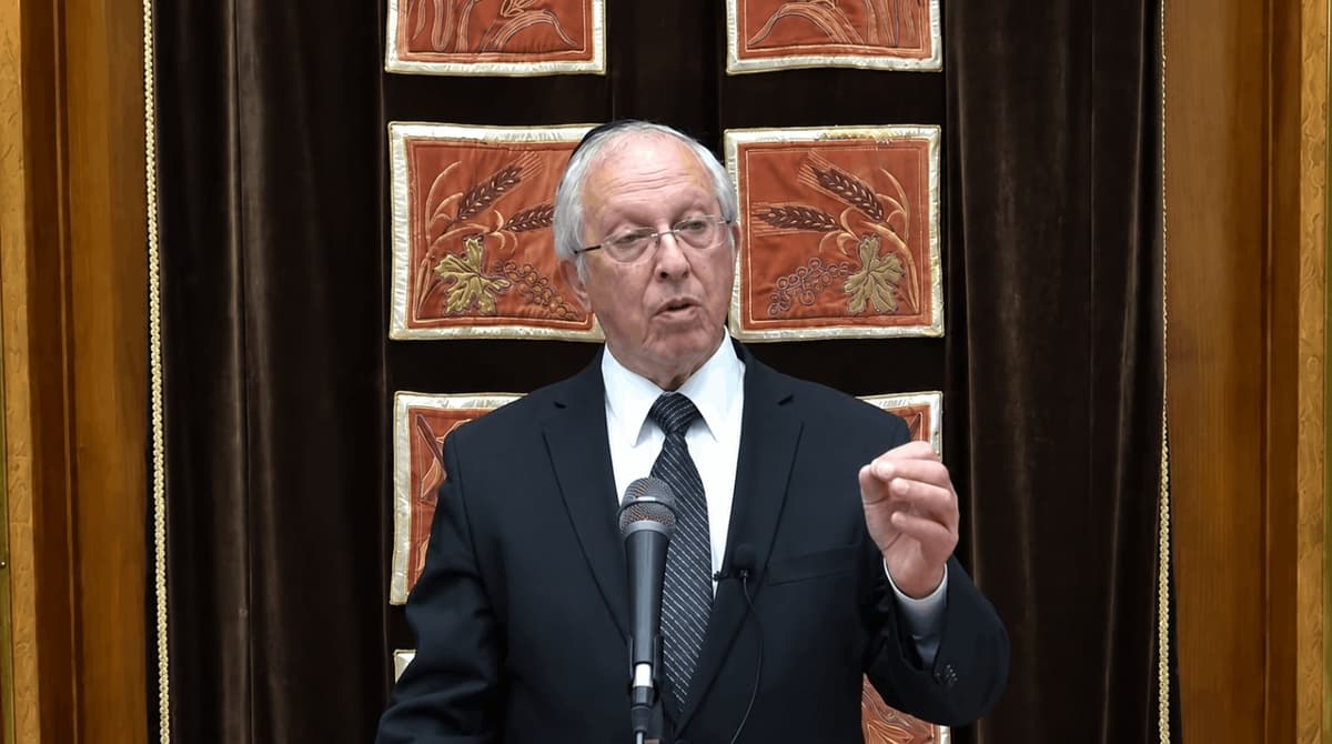 "אתה מאוכזב מחברי הכנסת? אז תאכל חזיר. מה זה קשור?"