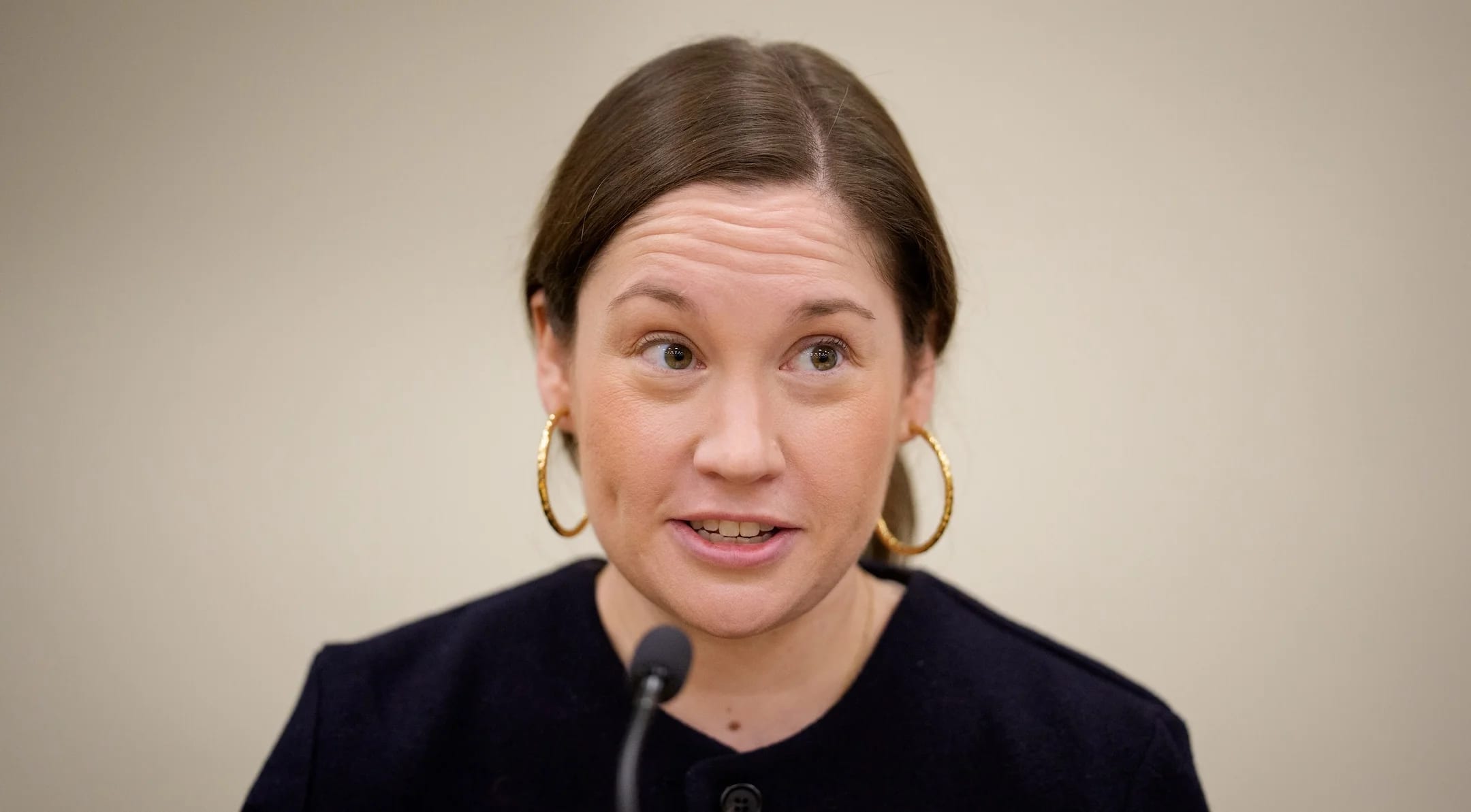 Jewish leader slams Bruce Blakeman for ‘Islamophobia’ after post of Hochul in a hijab