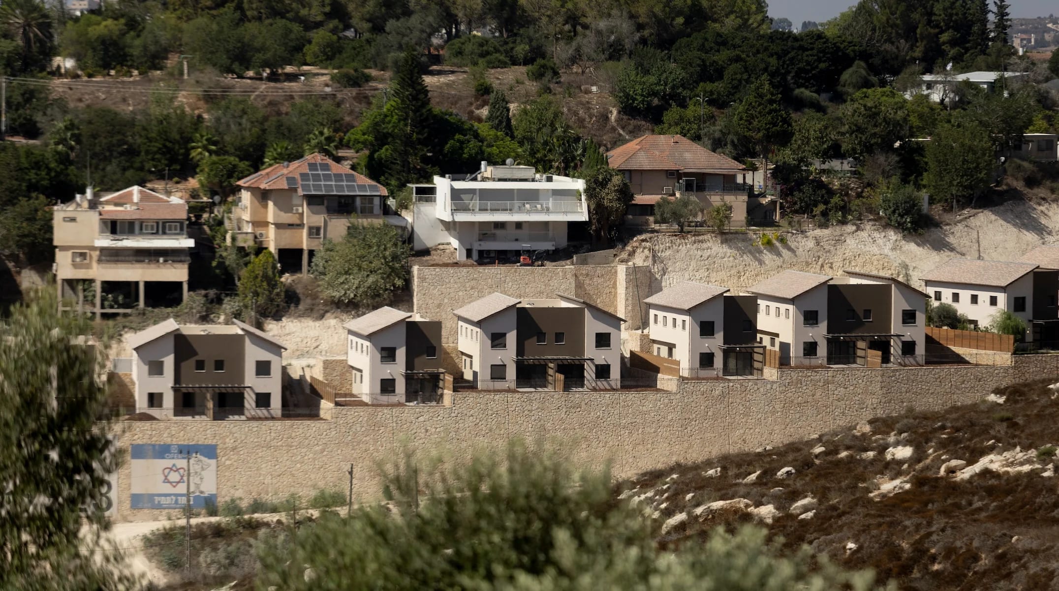 UK, France, Canada to ban goods from Israeli settlements