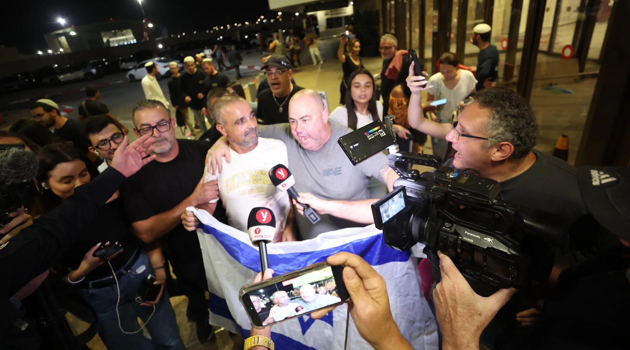 From ‘false flag’ to ‘Bibiwood’: flydubai attack spawns conspiracy theories