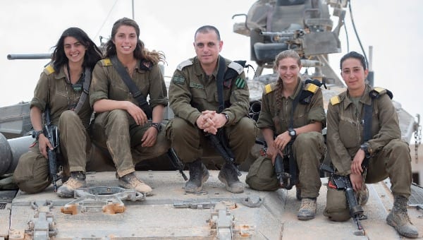 בסיס נפרד וטנקים בלי גברים: הפיילוט ללוחמות השריון יוצא לדרך