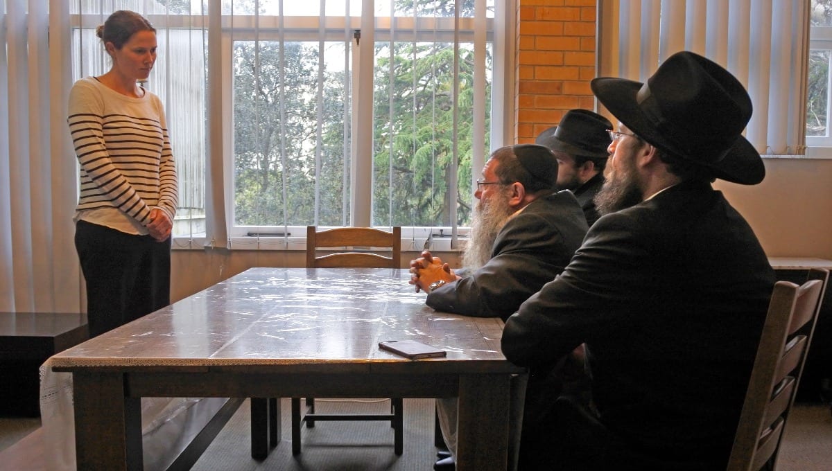 גירושין ברבנות או בבית משפט: מה כדאי לגבר ומה כדאי לאישה