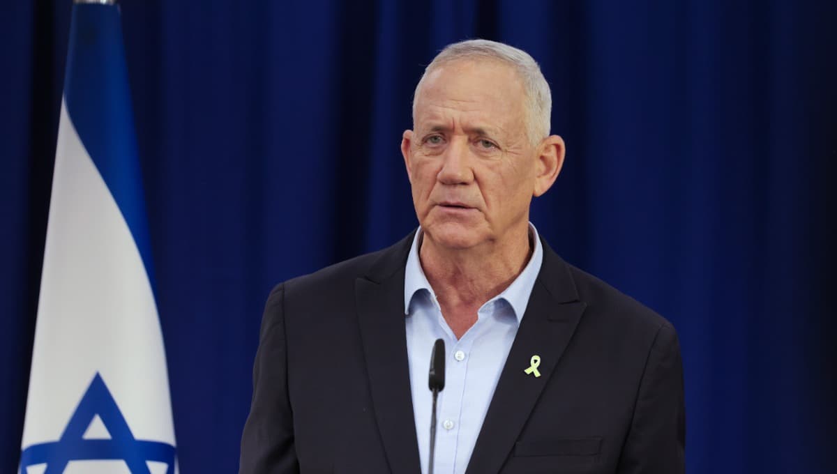 למד בישיבה ועבר לגור בעוטף עזה: 10 דברים שלא ידעתם על בני גנץ