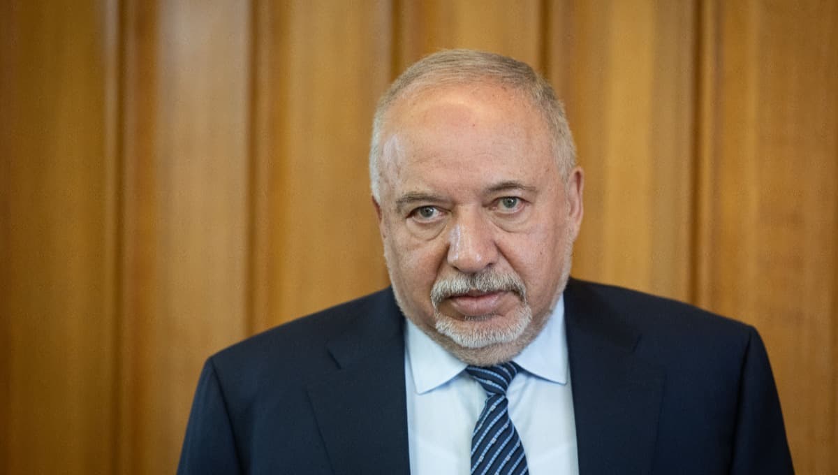 "תקבל כדור בראש": ליברמן קיבל איומים על חייו