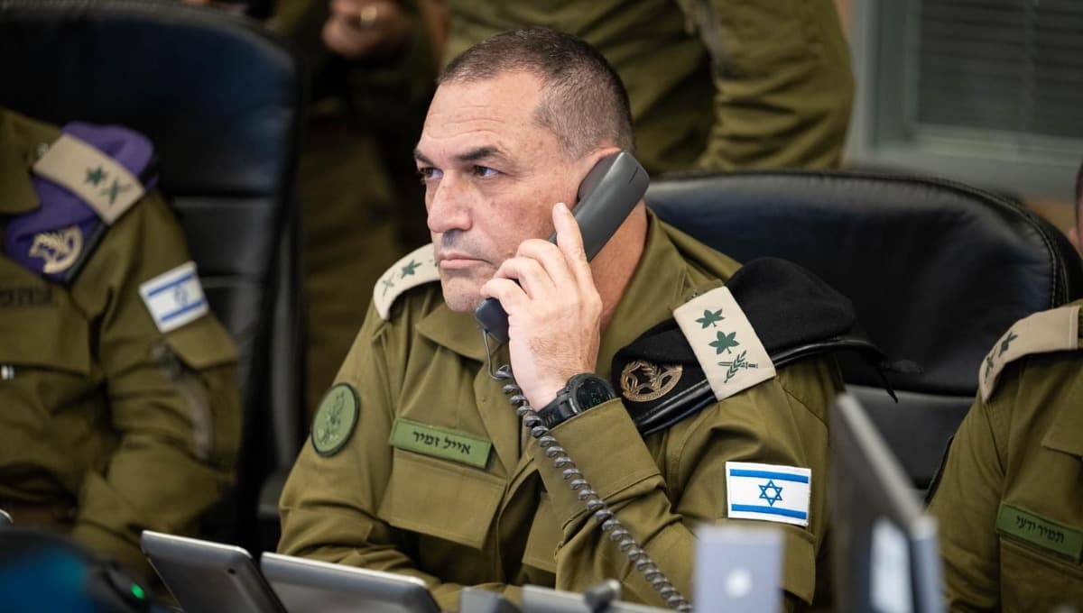 החלטה חריגה: הרמטכ"ל נפגש עם מפקד פיקוד העורף - והודיע על עוצר יציאות