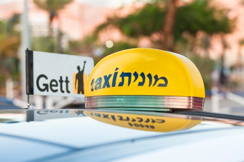 השוטרים היו בהלם: נהג המונית הגיע פצוע - ואז חשף מה קרה