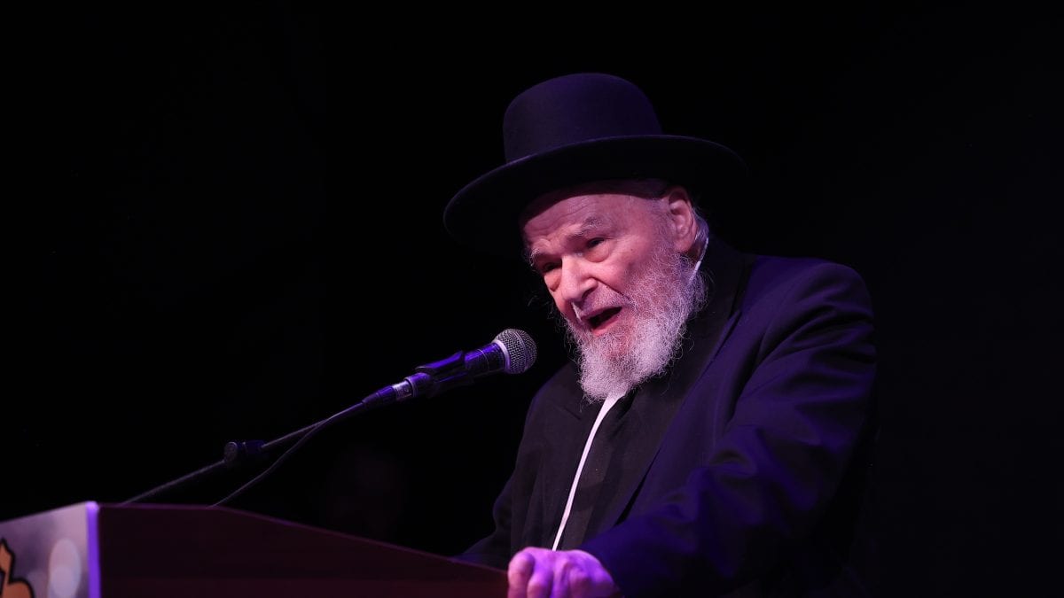 בחר צד: מנהיג דגל התורה מסמן את היעד הפוליטי